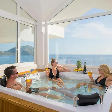 Villa Kalkan Kalamar Plaji Denize Sifir Elana 1 *