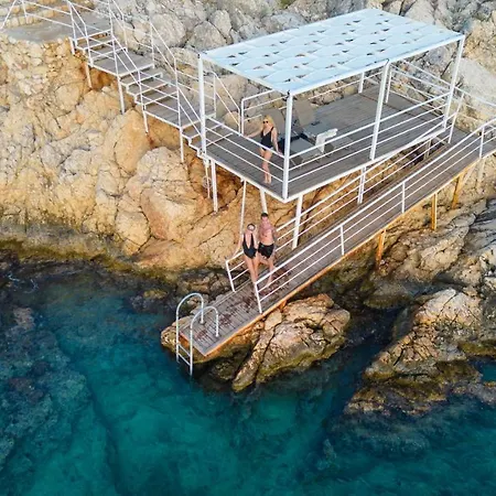 Villa Kalkan Kalamar Plaji Denize Sifir Elana 1 Kas