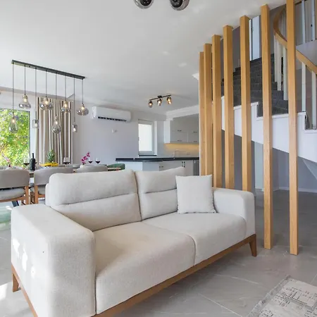 Villa Kalkan Kalamar Plaji Denize Sifir Elana 1 *